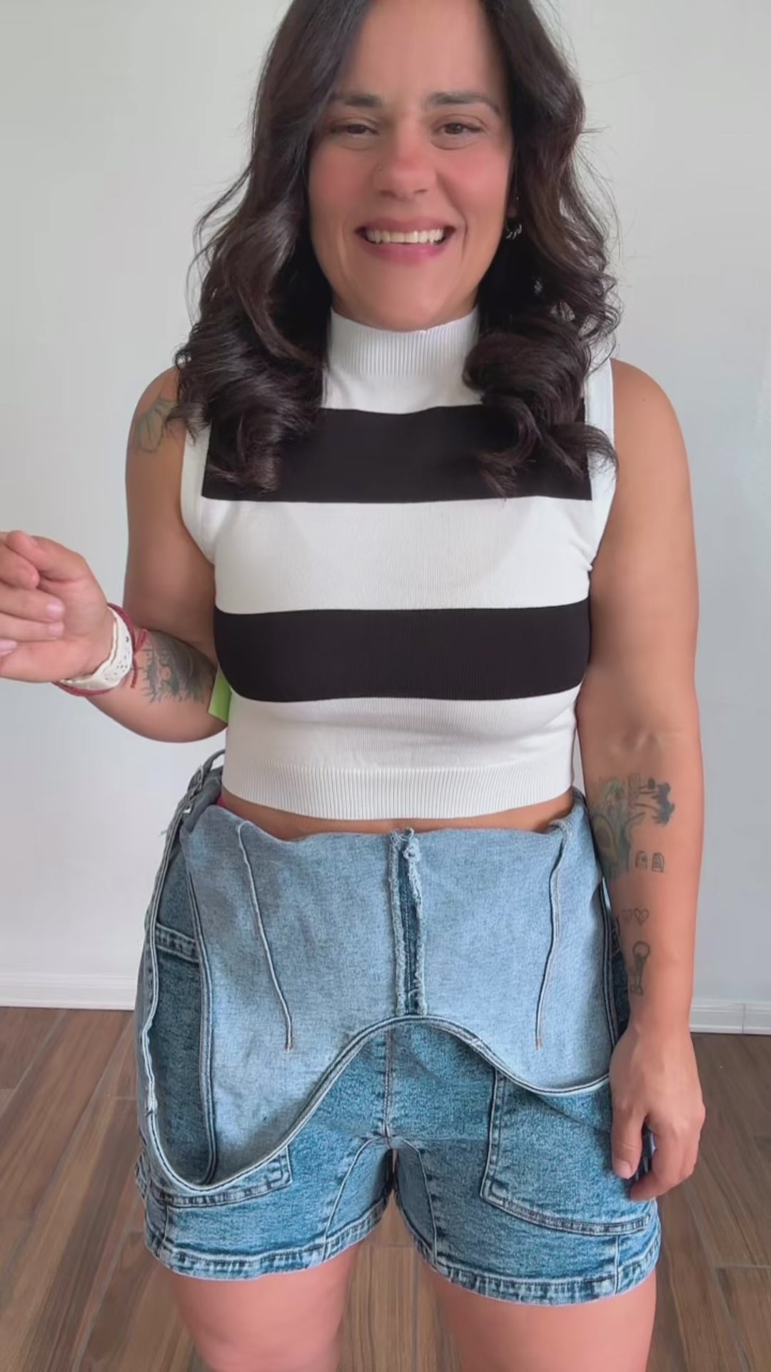 Black & White Top